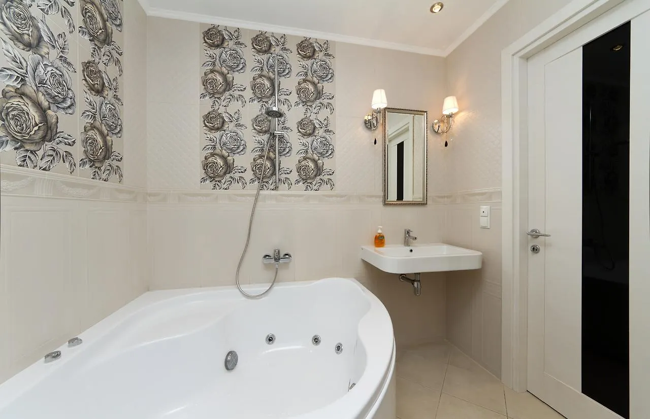 Апартаменты На Бассейной Kyiv Apartment